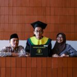 Scholarship Universe